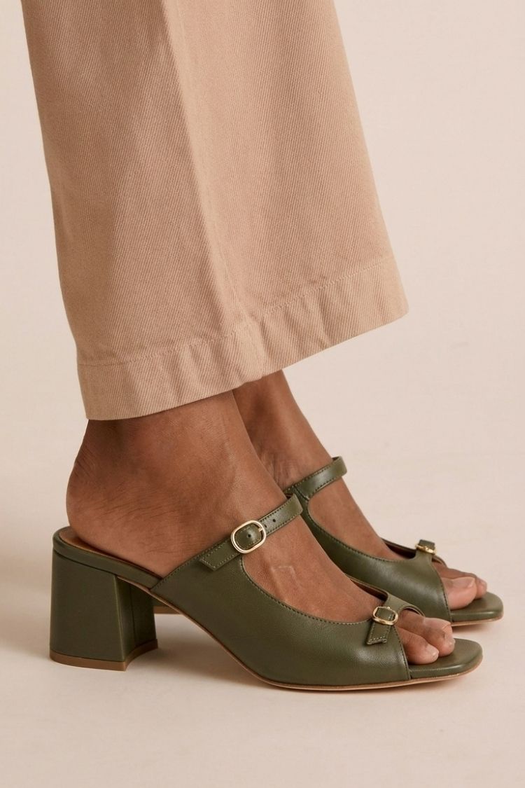 Morado | Sandalias elegantes Riviera